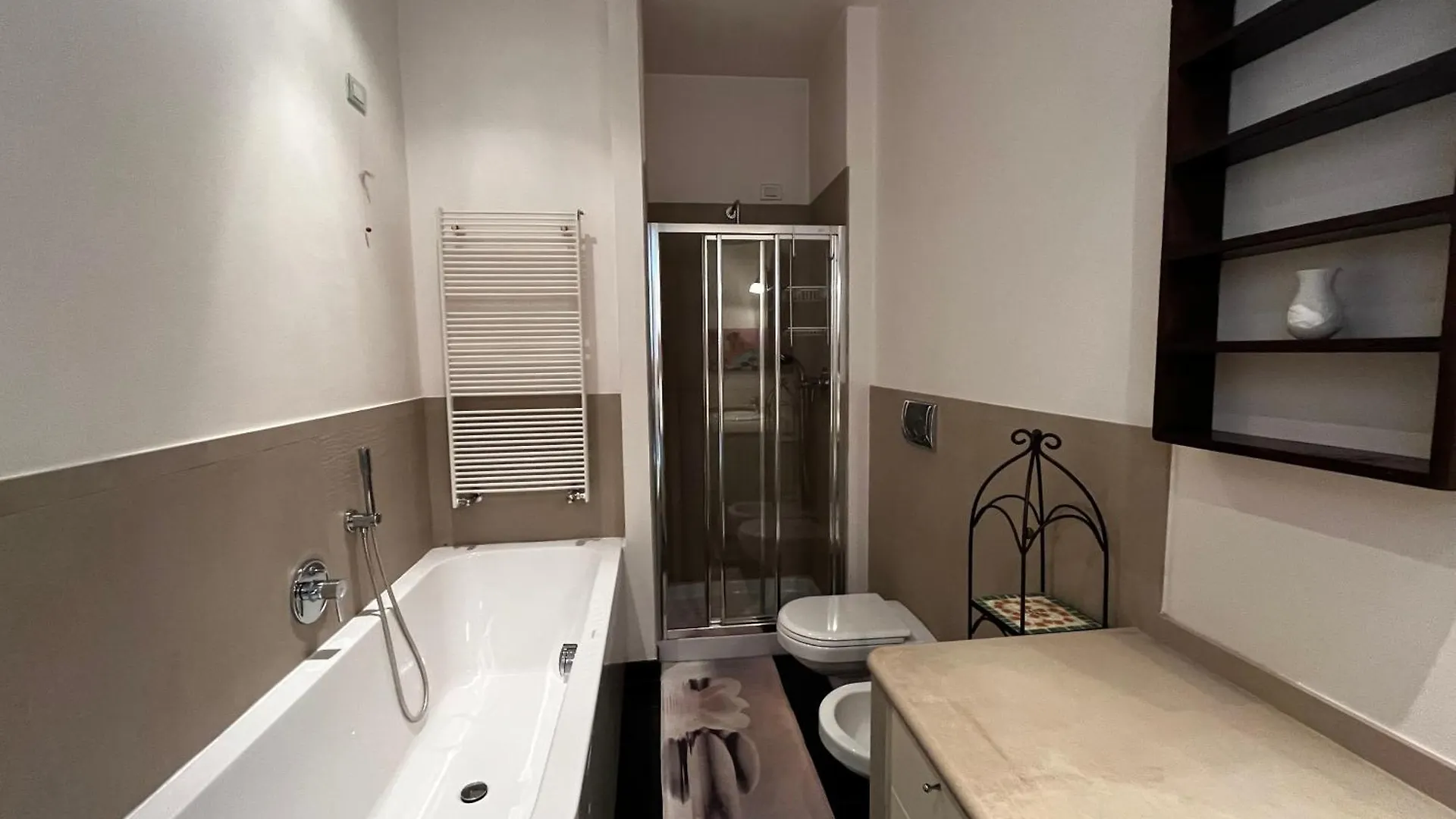 Charme Skyline Brothers Suite Milan 0*,  Italy