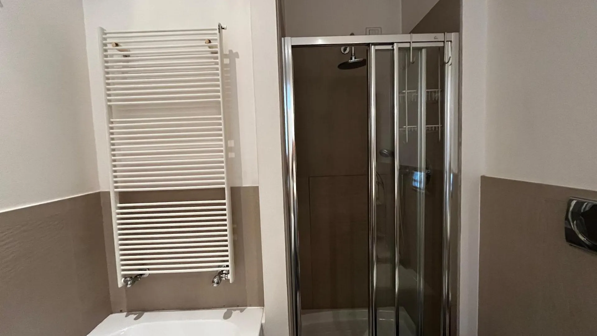 Charme Skyline Brothers Suite Milan