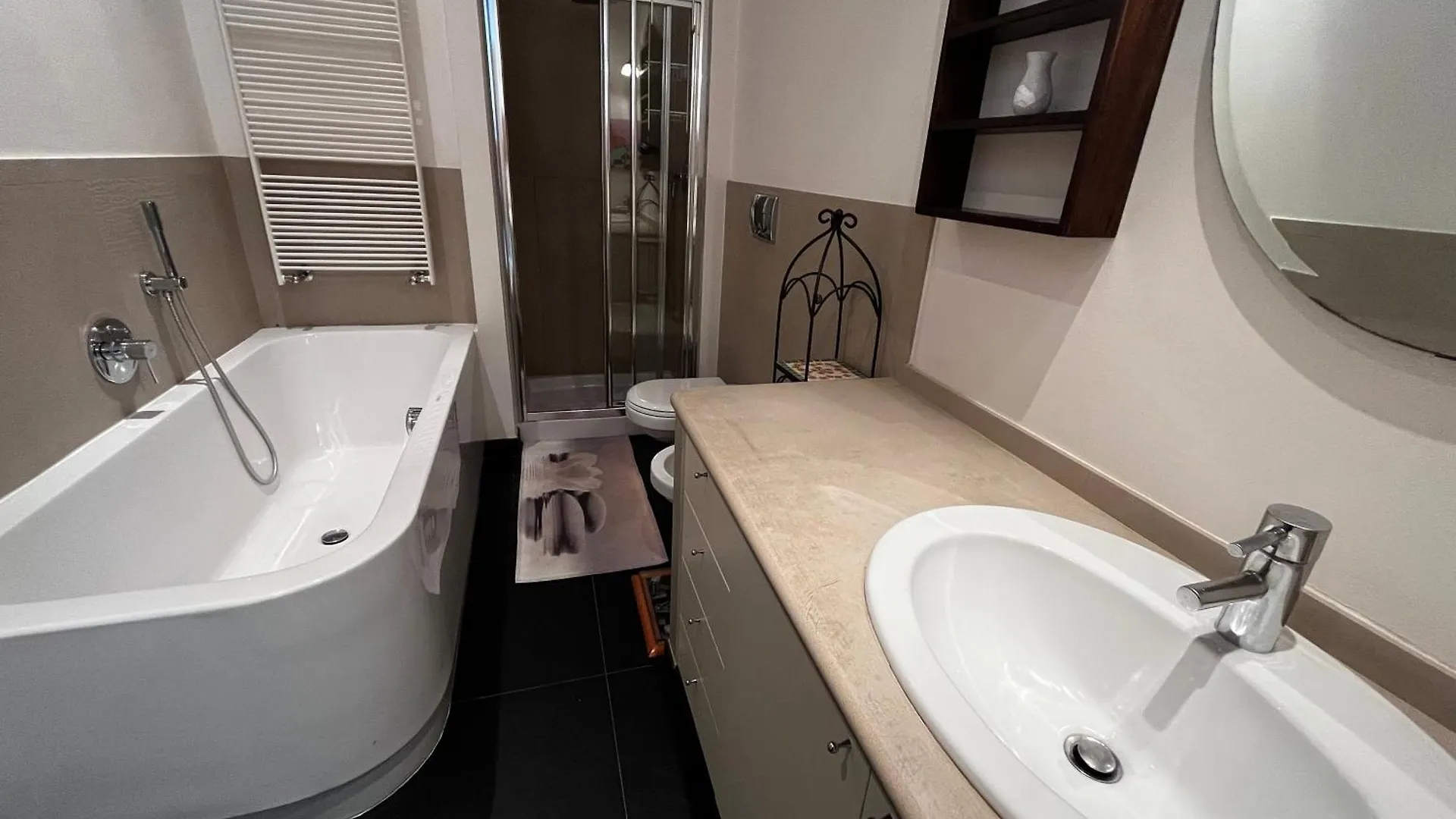 Apartment Charme Skyline Brothers Suite Milan