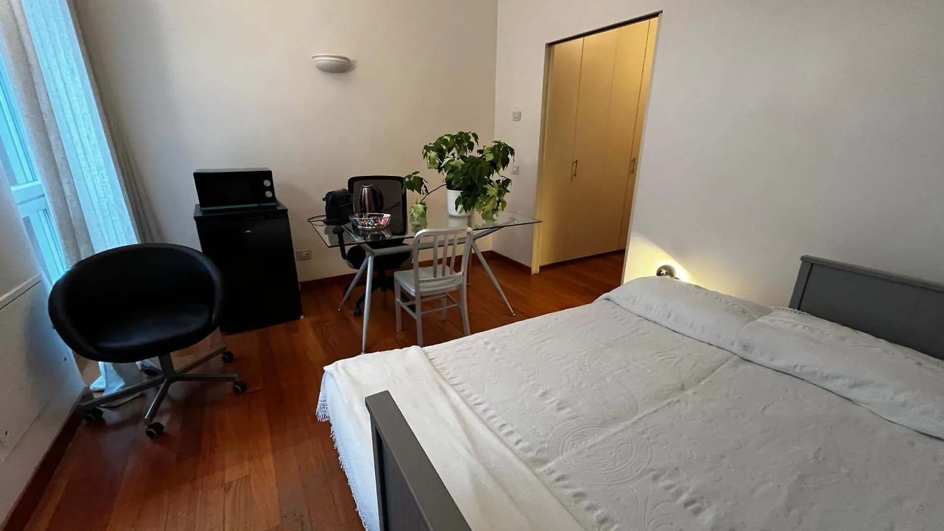 Charme Skyline Brothers Suite Milan Italy