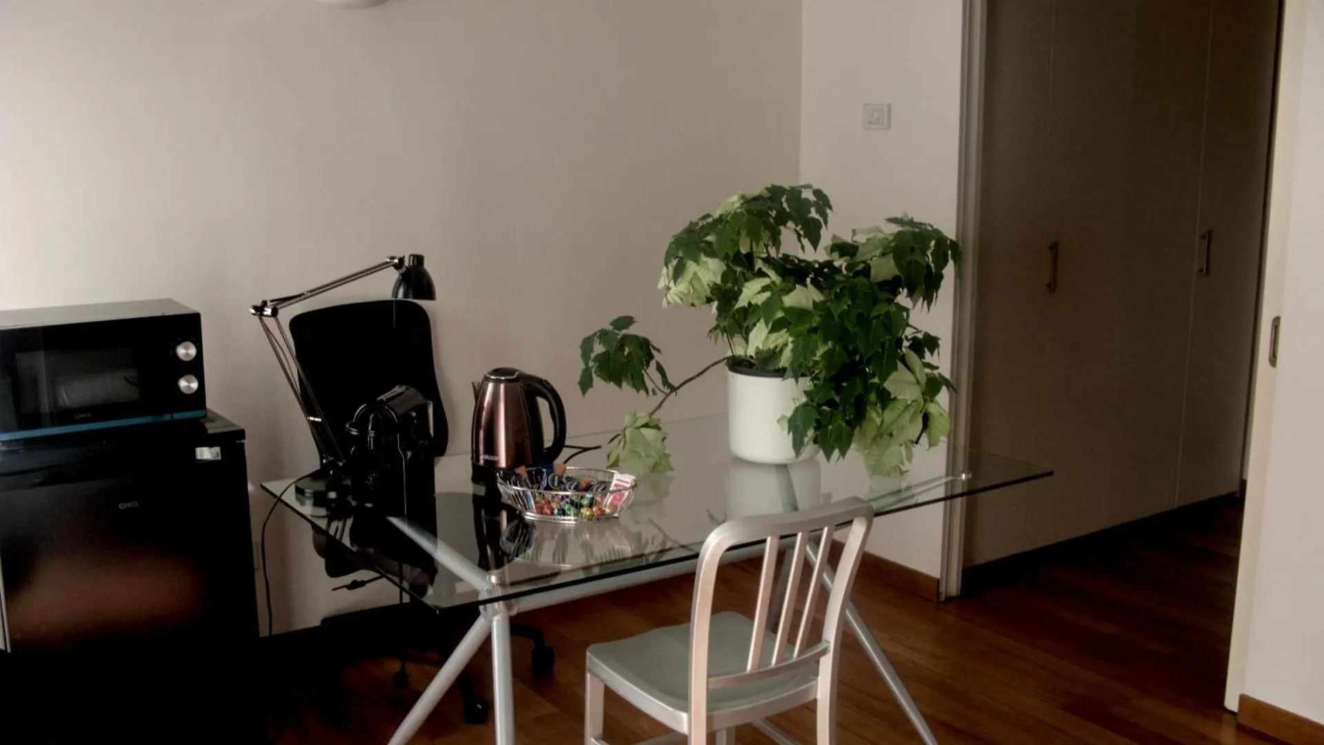 Charme Skyline Brothers Suite Milan Apartment
