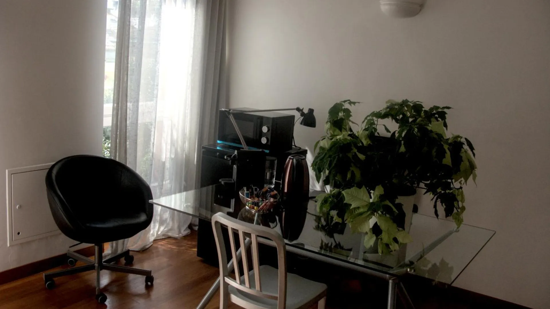 Charme Skyline Brothers Suite Milan 0*,